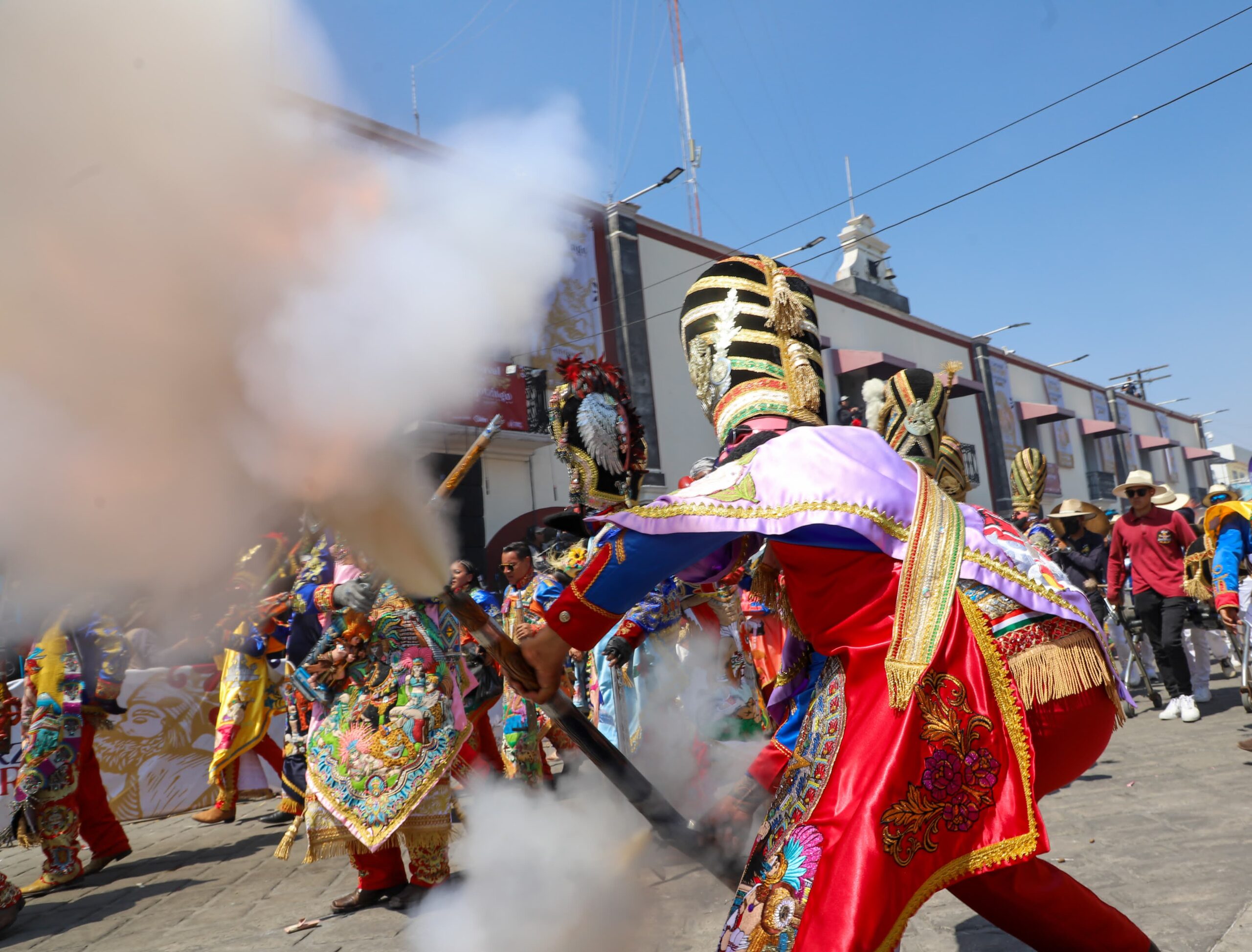 Saldo blanco en el Carnaval de Huejotzingo