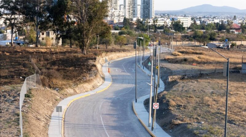 Mejora Lupita Cuautle conexión hacia la Vía Atlixcáyotl