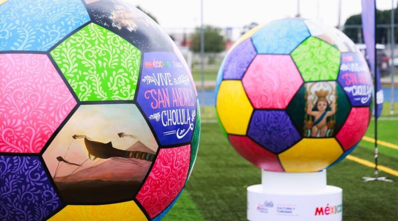 Impulsa Lupita Cuautle el deporte con la Copa San Andrés y la develación de balones monumentales