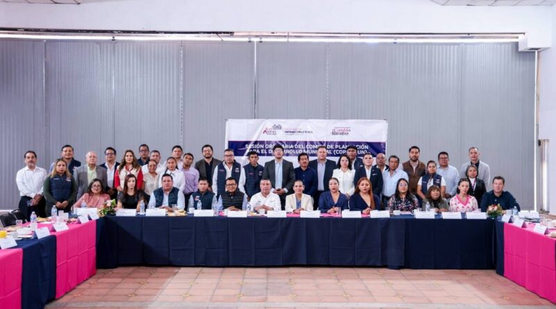 Prioriza Lupita Cuautle transparencia y planeación en el desarrollo municipal