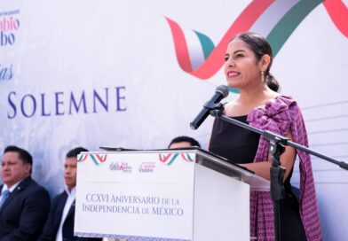 Lupita Cuautle encabeza inicio de festejos patrios y llama a la unidad en San Andrés Cholula
